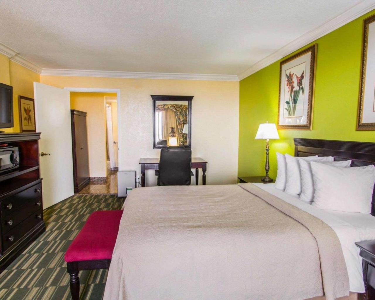 Quality Inn Ormond Beach Oceanfront Экстерьер фото